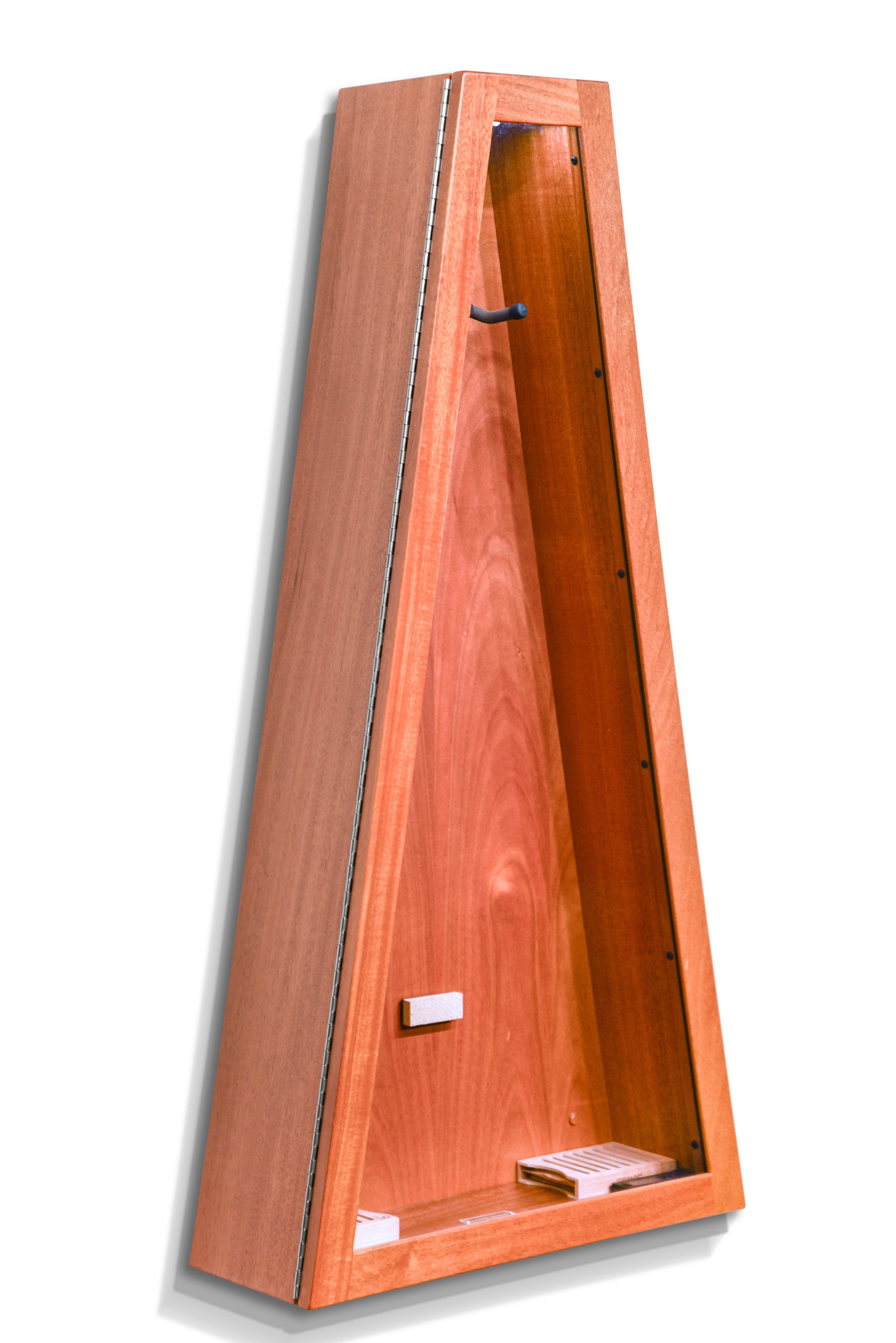 ClimaCase Triangle Humidor - African Mahogany (Quarter Sawn)