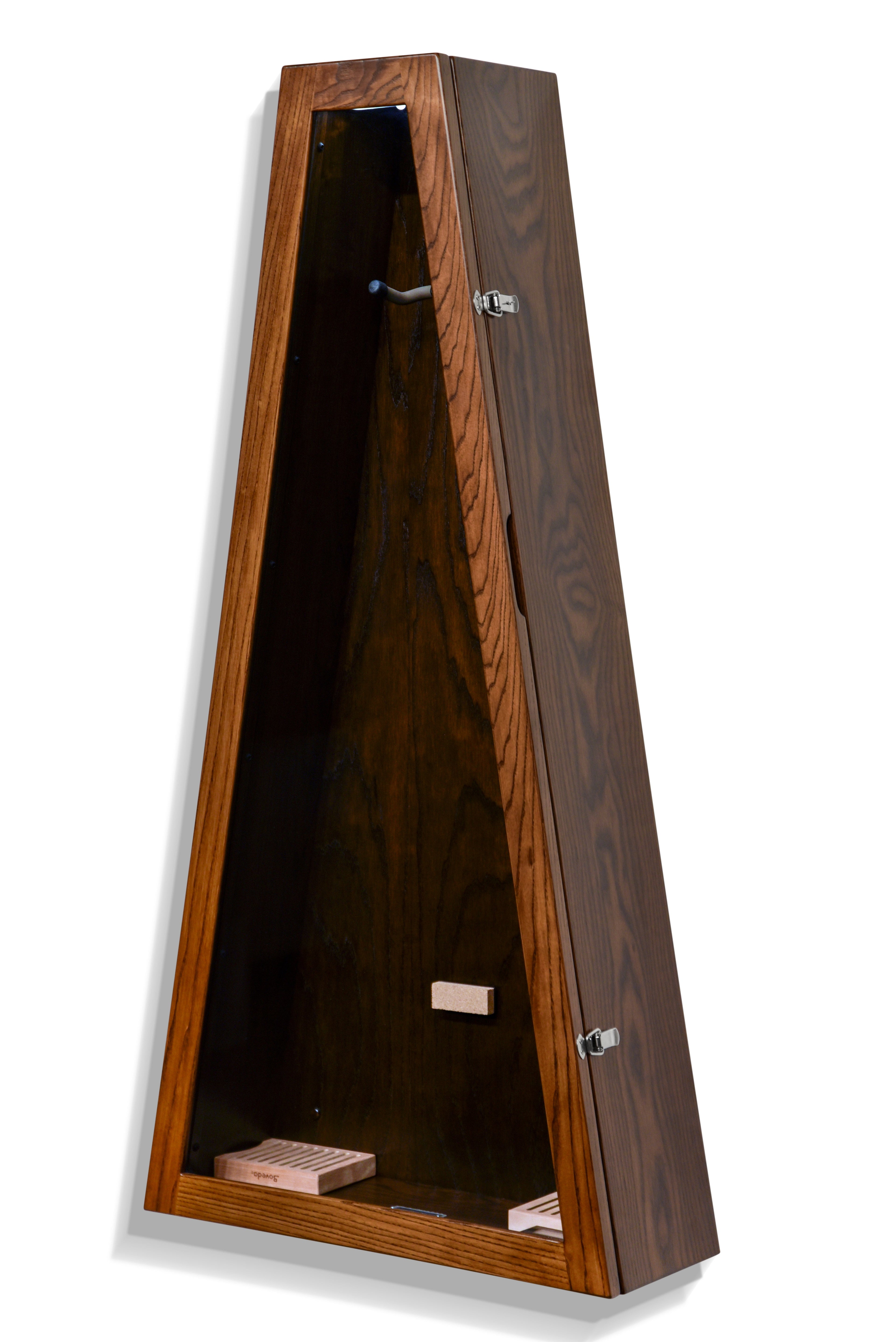 ClimaCase Triangle Humidor - Northern White Ash with Rich Tobacco Stain