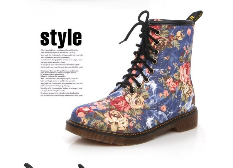 New western cowboy style Europe and America handsome retro small floral flat with boots high help Martin boots