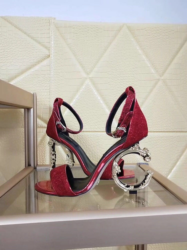 2020 New Metal Letter High Heel Sandals for Women
