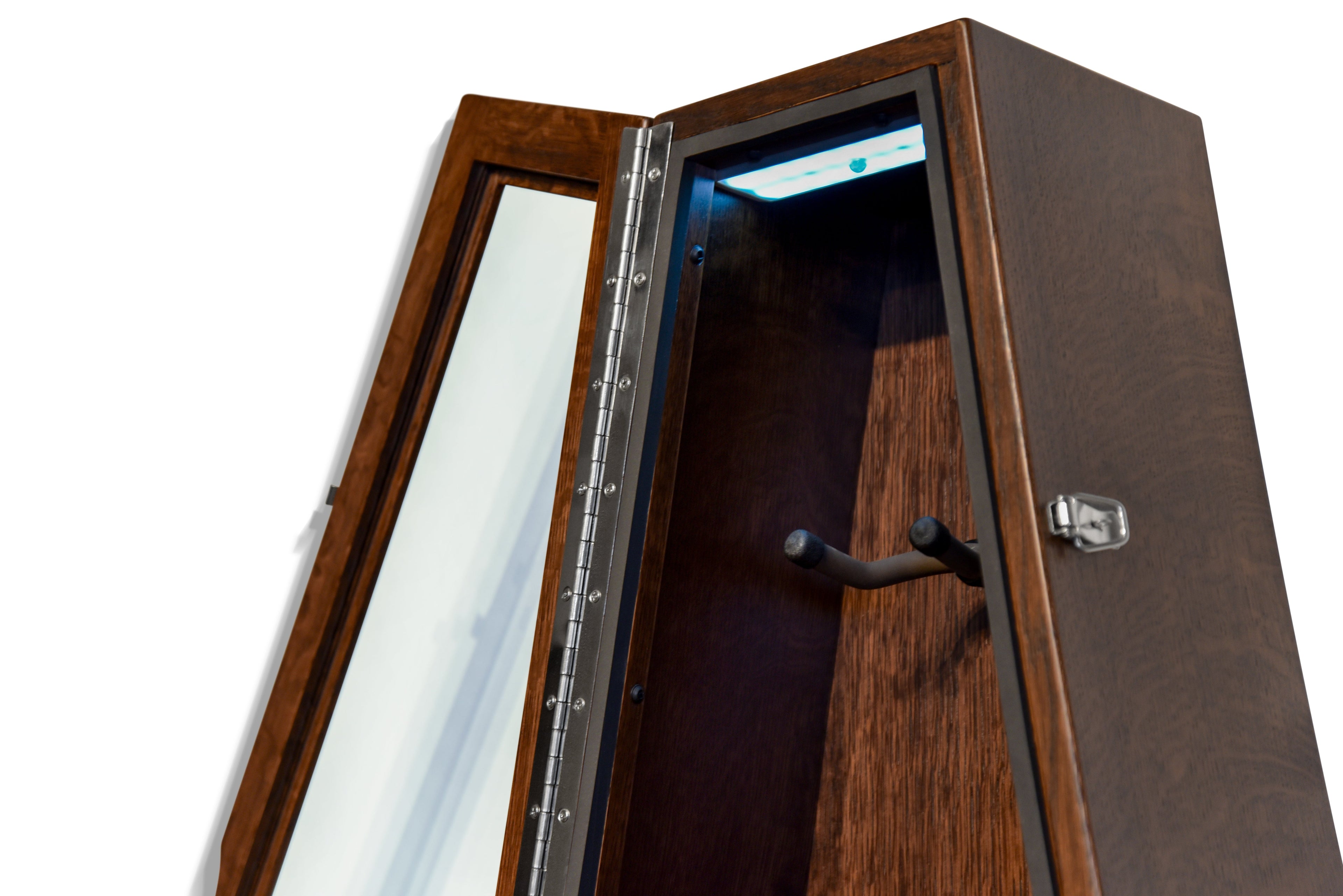 ClimaCase Triangle Humidor - Quartersawn White Oak with Onyx Stain